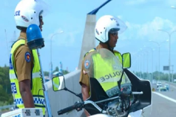 அதிவேக நெடுஞ்சாலையில் விபத்து: ஒருவர் பலி