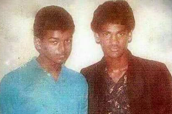 நம்ம தளபதி விஜய்யா இது..! இதுவரை நீங்கள் பார்த்திராத விஜய்யின் புகைப்படம் | Vijay Childhood Picture Rare One நம்ம தளபதி விஜய்யா இது..! இதுவரை நீங்கள் பார்த்திராத விஜய்யின் புகைப்படம் | Vijay Childhood Picture Rare One