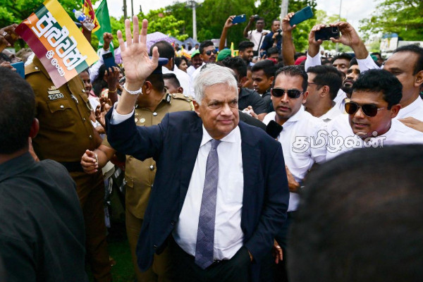 ரணிலின் கைதின் எதிரொலி : அவசரமாகக் கூடிய எதிர்க்கட்சிகள் | Ranil S Arrest Opposition Parties Urgently Meet