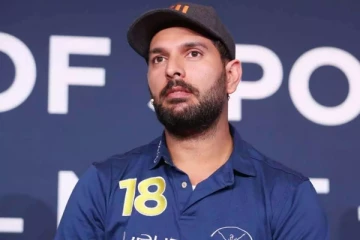 15 பந்துகளில் 56 ரன்.. உலகின் தலைசிறந்த வீரருக்கு இந்த நிலைமையா? யுவ்ராஜ் சிங் ஆவேசம்