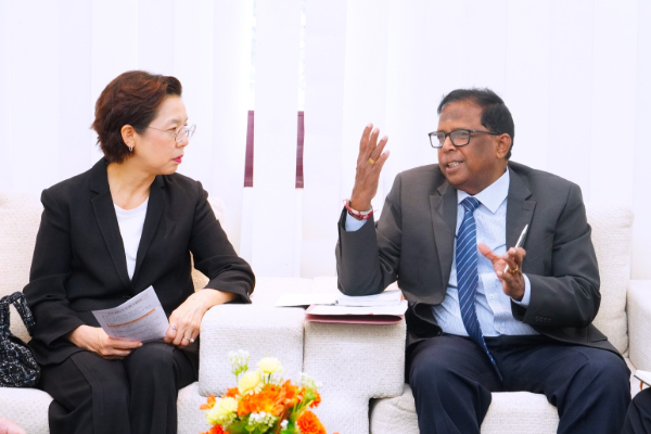 இலங்கைக்கான கொரியக் குடியரசுத் தூதுவருடன் வடக்கு ஆளுநர் சந்திப்பு | Korean Envoy N Province Governor Discussion இலங்கைக்கான கொரியக் குடியரசுத் தூதுவருடன் வடக்கு ஆளுநர் சந்திப்பு | Korean Envoy N Province Governor Discussion