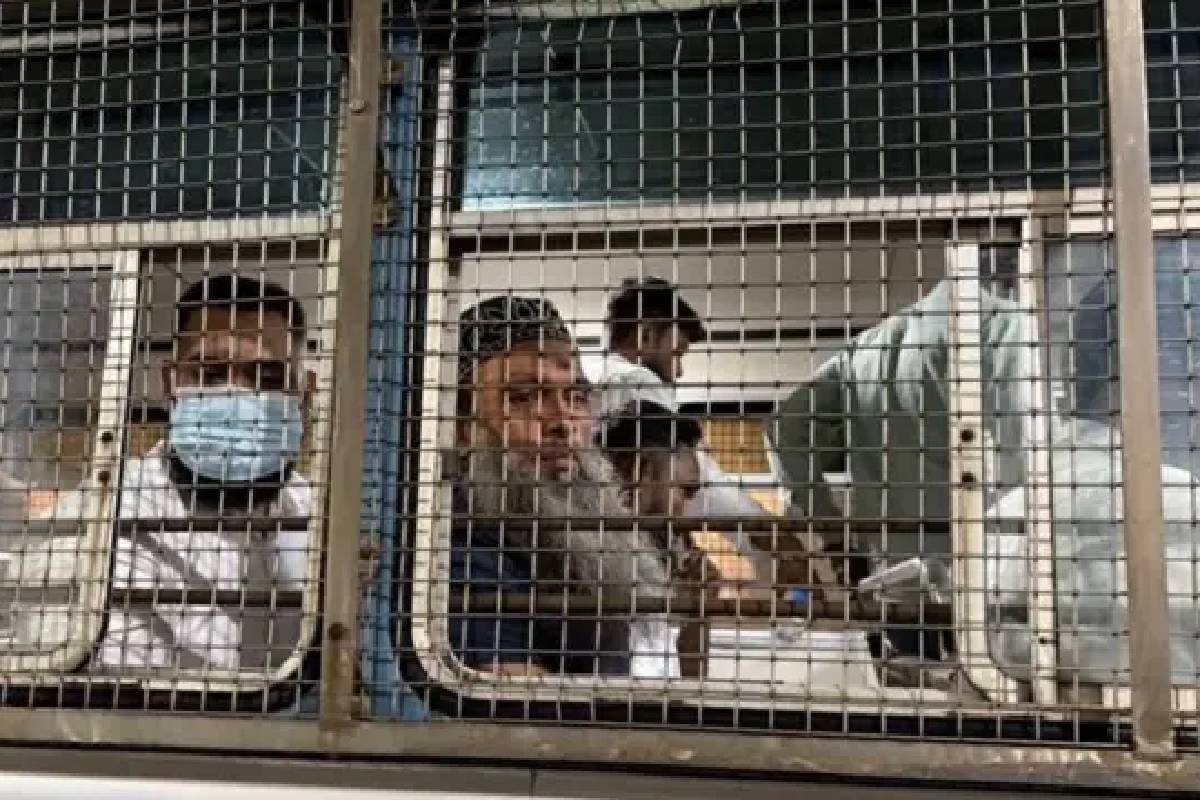 ஈஸ்டர் குண்டுத் தாக்குதல் இஸ்லாமிய சமூகத்தின் கழுத்தில் மாட்டப்பட்ட தூக்குக்கயிறு.. | Easter Sunday Attack Noose Around Muslim Community