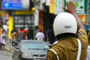 போக்குவரத்து விதி மீறல்களில் ஈடுபட்டவர்களுக்கு எதிராக வழக்கு