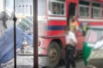 கொழும்பில் இருந்து பயணித்த பேருந்தில் இருந்து விழுந்த தம்பதி : மனைவி பலி