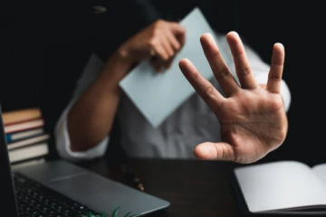 பாலியல் துஷ்பிரயோகம் செய்த பொலிஸ் உத்தியோகத்தருக்கு பிணை