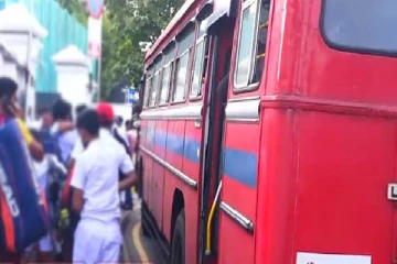 இரு பேருந்துக்கள் மோதி விபத்து ; பாடசாலை மாணவர்கள் காயம்