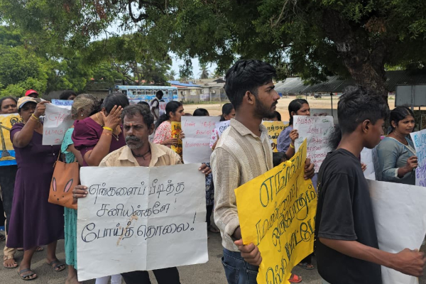 காற்றாலை கோபுரங்கள் ; மன்னார் மக்கள் விடுத்துள்ள எச்சரிக்கை | Wind Turbine Towers Warning Mannar People