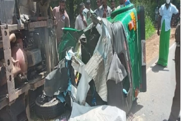 கோர விபத்தில் தாய், தந்தை மற்றும் மூன்று வயது மகள் பலி