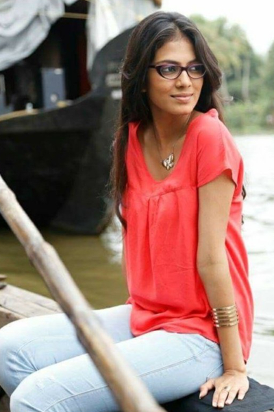 சினிமாவில் நடிக்க வருவதற்கு முன் நடிகை மாளவிகா மோகனன் எப்படி இருந்துள்ளார் பாருங்க, இதோ புகைப்படம் | Malavika Mohanan Old Photo Viral