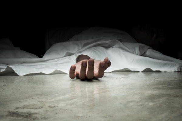 தகாத உறவால் மனைவி கோடாரியால் தாக்கியதில் கணவன் பலி | Inappropriate Relationship Husband Dies Wife Axe தகாத உறவால் மனைவி கோடாரியால் தாக்கியதில் கணவன் பலி | Inappropriate Relationship Husband Dies Wife Axe