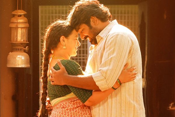 2 நாட்களில் தலைவன் தலைவி படம் செய்துள்ள வசூல்.. எவ்வளவு தெரியுமா | Thalaivan Thalaivii Movie 2 Days Box Office