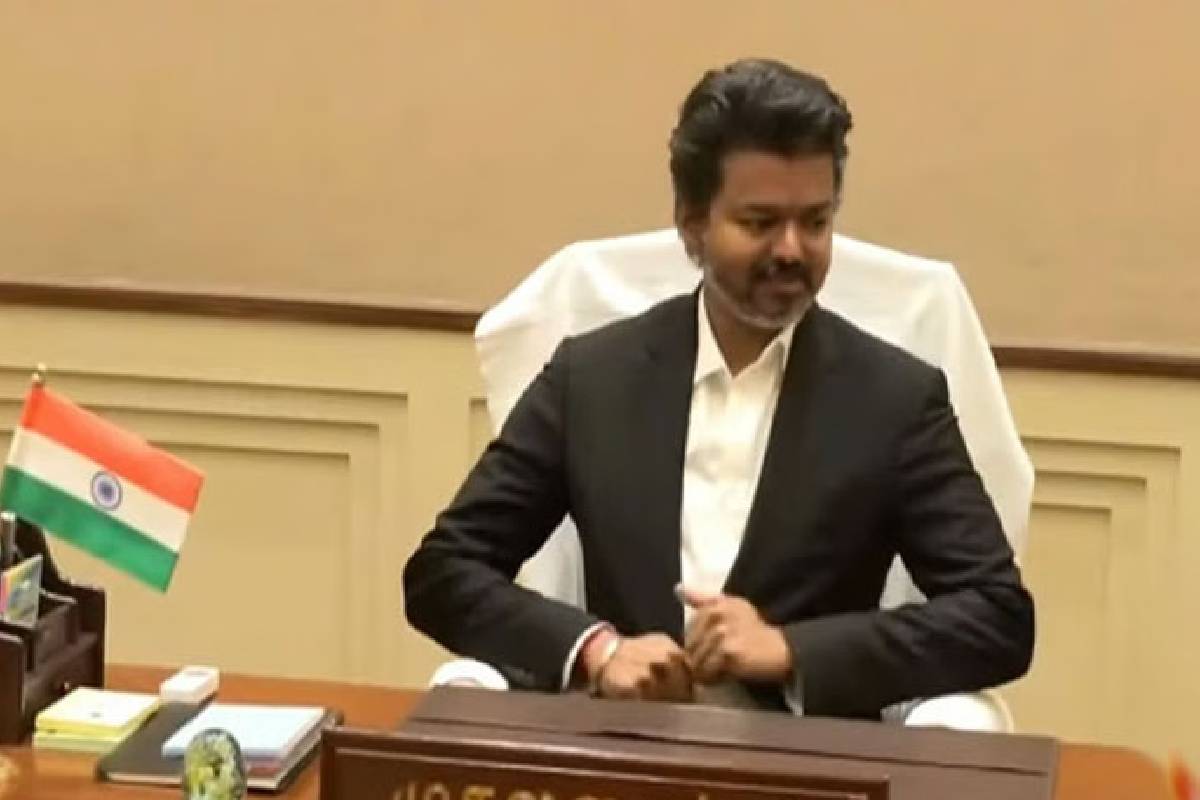 தமிழக முதல்வர் விஜய்க்கு எதிராக போராட தயங்கமாட்டோம்! யாழிலிருந்து விடுக்கப்பட்டுள்ள எச்சரிக்கை | Joseph Vijay Promises To Rescue Kachadivu Warrning தமிழக முதல்வர் விஜய்க்கு எதிராக போராட தயங்கமாட்டோம்! யாழிலிருந்து விடுக்கப்பட்டுள்ள எச்சரிக்கை | Joseph Vijay Promises To Rescue Kachadivu Warrning