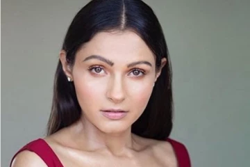 புடவை அணிந்து ரசிகர்களை கவர்ந்த நடிகை ஆண்ட்ரியா.. இணையத்தில் செம வைரல்