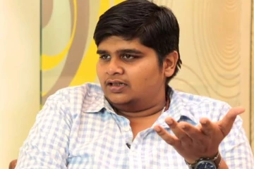 31 வருட போராட்டத்திற்காக குரலெழுப்பும் இயக்குனர் கார்த்திக் சுப்புராஜ்! யாருக்காக?