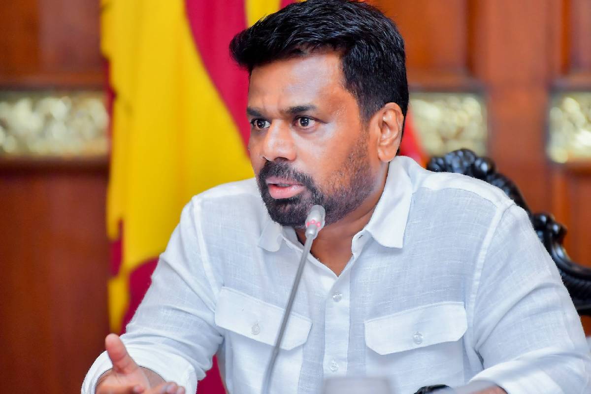 ஜனாதிபதியைச் சந்திக்க சரித் அபேசிங்க அழைக்கப்பட்டாரா.! ஜே.வி.பி தரப்பிலிருந்து வெளியான தகவல் | Sarath Abeysinghe Not Invited Meet President Jvp