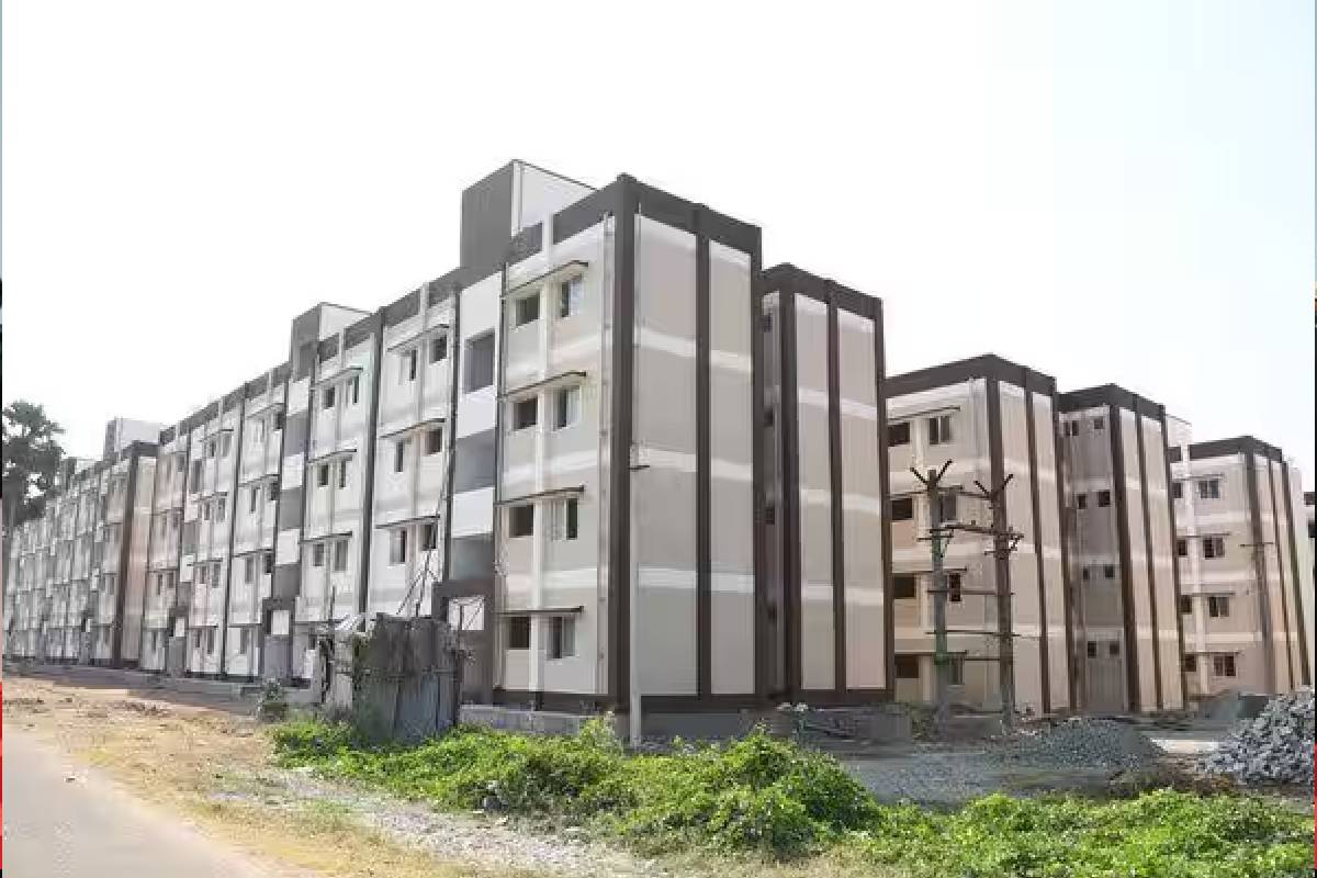 40 ஆண்டுகளை கடந்த வீடுகள்… கொழும்பில் வருகிறது அதிரடி மாற்றம் | Housing Construction And Water Supply 40 ஆண்டுகளை கடந்த வீடுகள்… கொழும்பில் வருகிறது அதிரடி மாற்றம் | Housing Construction And Water Supply