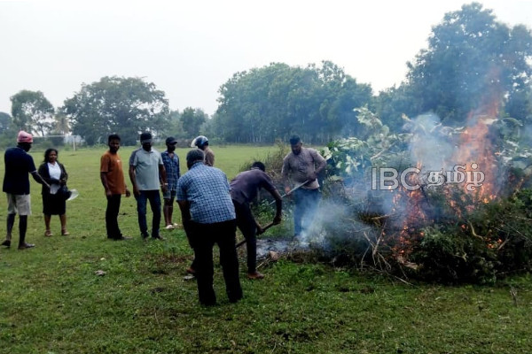 வவுனியா ஈச்சங்குளம் மாவீரர் துயிலும் இல்லப் பணிகள் ஆரம்பம் | Construction Work On Maveerr Thuyilum Illam வவுனியா ஈச்சங்குளம் மாவீரர் துயிலும் இல்லப் பணிகள் ஆரம்பம் | Construction Work On Maveerr Thuyilum Illam