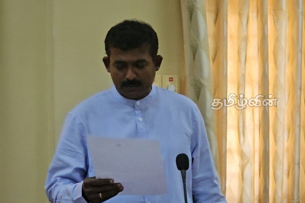 யாழ் - மானிப்பாய் பிரதேச சபையின் மாதாந்த அமர்வில் அமைதியின்மை | Manipay Pradeshiya Sabha Session Sound System