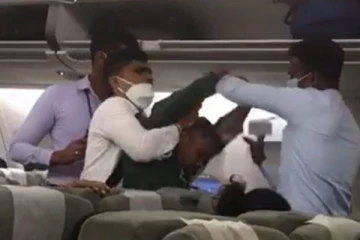 விமானத்தில் கைதான இளைஞன் -காவல்துறை வெளியிட்ட அறிவிப்பு (மூன்றாம் இணைப்பு)