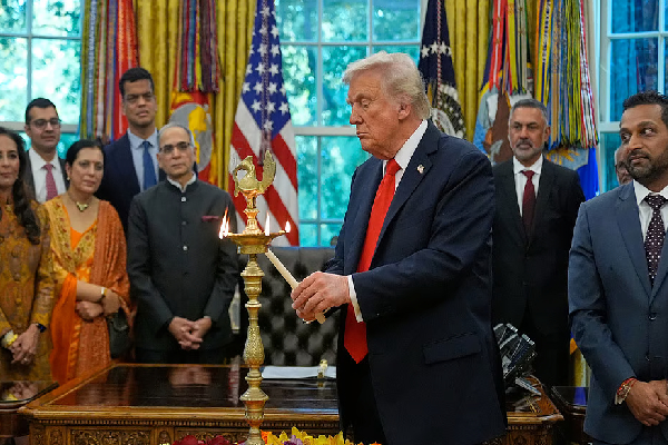 வெள்ளை மாளிகையில் தீபாவளிப் பண்டிகை | Diwali Celebration At The White House