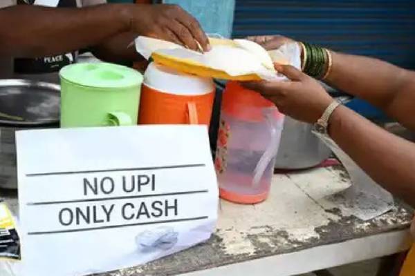 NO UPI, Only Cash.., சிறு வியாபாரிகளின் மாற்றத்திற்கு பின்னால் இருக்கும் காரணம் என்ன? | Noupi Only Cash Reason Behind Change Small Trader