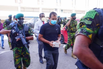 இலங்கையில் உலகின் விலைமதிப்பற்ற இரத்தின கற்கள்