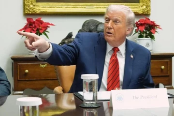 வெனிசுலா கடற்கரையில் எண்ணெய்க் கப்பல் பறிமுதல் ; ட்ரம்ப் அறிவிப்பு