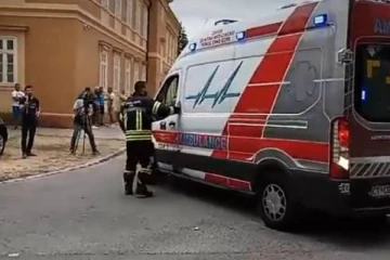 கண்ணில் பட்டவர்களை துப்பாக்கியால் சூட்ட நபர்! அதிர்ச்சியை ஏற்படுத்திய சம்பவம்