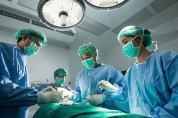 கொழும்பு லேடி ரிஜ்வே வைத்தியசாலையில் மூன்று வயது குழந்தையின் சிறுநீரகங்கள் மாயம்? நியாயம் கேட்ட எம். பி