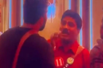 என் பொண்ணா இருந்தா செருப்பாலயே அடிப்பேன் : சர்ச்சையில் சிக்கிய ஜிபி முத்து