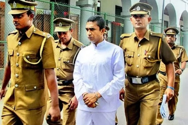 மைத்திரியின் முடிவால் நாட்டை விட்டு தப்பிய குற்றவாளிக்கு சிவப்பு பிடியாணை | Red Notice For Criminal Who Fled Maithri S Move