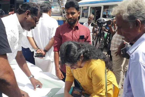 இனப்படுகொலைகளுக்கு நீதி கோரி யாழில் கையெழுத்து சேகரிப்பு | Signature Collection In Jaffna Justice Genocide