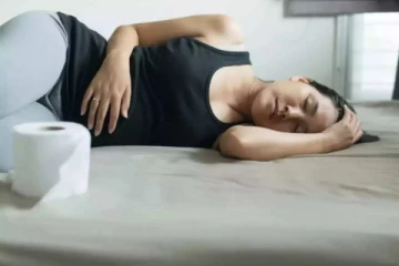 கர்ப்பிணிக்கு பெண் உறுப்பில் மஞ்சள் நிற திரவம் வெளியேறுகின்றதா? அலட்சியம் வேண்டாம்... பேராபத்து கூட நிகழும்!