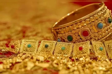 வீட்டில் செல்வம் நிறைய வேண்டுமா?  24 வெள்ளிக் கிழமை செய்தால் நிச்சயம் இவற்றை செய்தால் செல்வம் பெருகுமாம்!