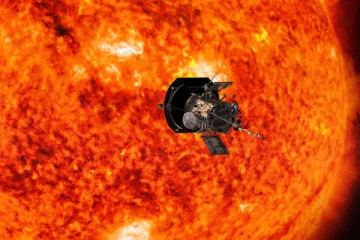 வரலாற்று சாதனை படைத்த நாசா விண்கலம்!