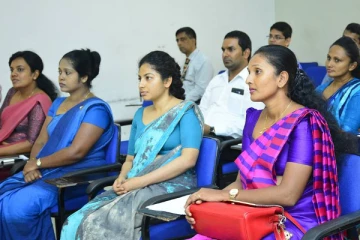 கல்வி அமைச்சரின் அறிவிப்பால் ஆசிரியர்கள் அதிர்ச்சி!