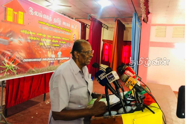 சிங்களமும் தமிழும் ஆட்சி மொழியாக்கப்பட வேண்டும்:சிவசுப்பிரமணியம் பத்மநாதன்(Photos) | Sinhala And Tamil Official Languages சிங்களமும் தமிழும் ஆட்சி மொழியாக்கப்பட வேண்டும்:சிவசுப்பிரமணியம் பத்மநாதன்(Photos) | Sinhala And Tamil Official Languages