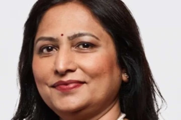 யார் இந்த ப்ரீத்தி அதானி?