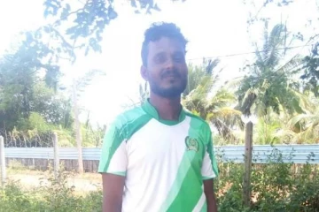 4 லட்சம் பெறுமதியான தொலைபேசியை தவறவிட்ட புலம்பெயர் யாழ் நபர்; கிளிநொச்சி இளைஞன் செய்த செயல்