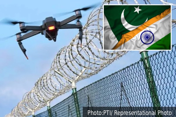 இந்தியா-பாகிஸ்தான் எல்லையில் அத்துமீறி ஊடுருவிய மர்ம ட்ரோன்கள்: சுட்டு வீழ்த்தும் ராணுவத்தினர் | Multiple Drone Incursion In India Pakistan Loc இந்தியா-பாகிஸ்தான் எல்லையில் அத்துமீறி ஊடுருவிய மர்ம ட்ரோன்கள்: சுட்டு வீழ்த்தும் ராணுவத்தினர் | Multiple Drone Incursion In India Pakistan Loc