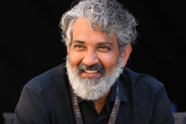 ராஜமௌலிக்கு உடலில் இப்படி ஒரு நோயா.. பிரபல நடிகை சொன்ன ஷாக்கிங் தகவல் | Ss Rajamouli Has This Disease Shriya Saran Reveals