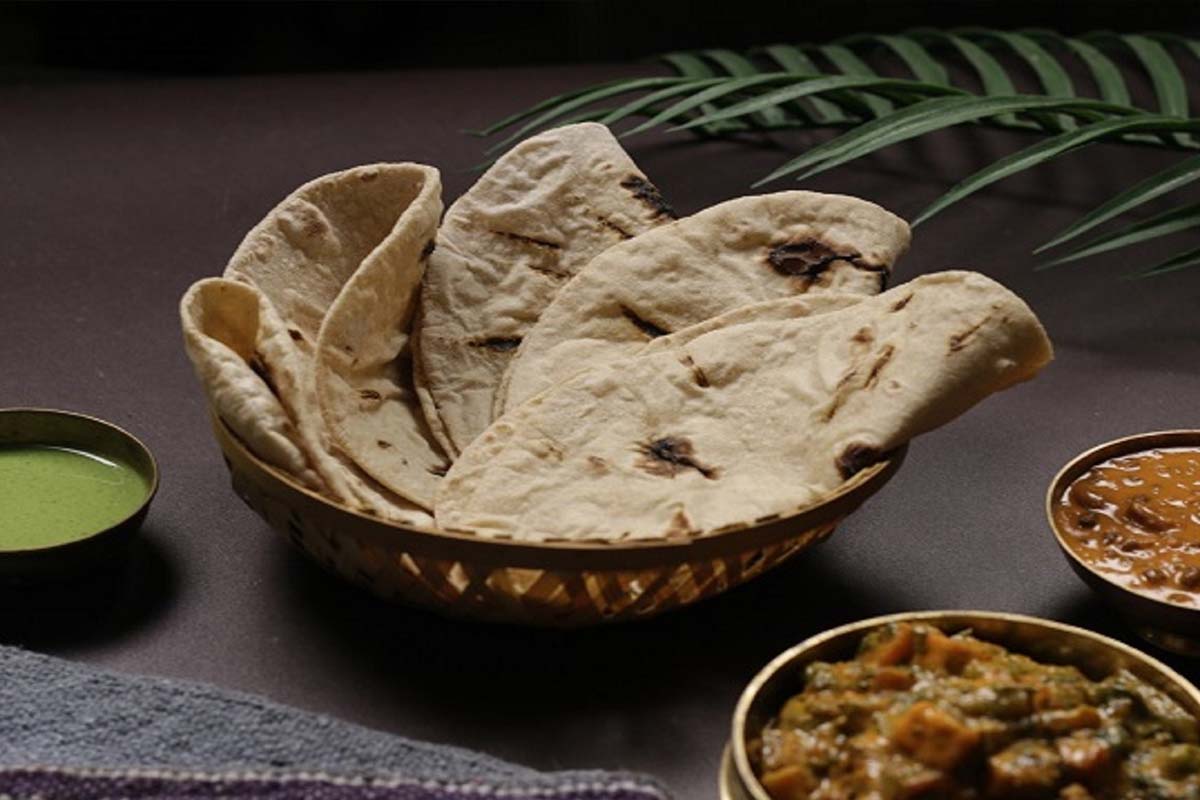 முன்னோர்களின் பாரம்பரிய உணவான சிறுதானியம்... இதில் சப்பாத்தி செய்வது எப்படி? | How To Prepare Healthy Sirudhanya Chapathi