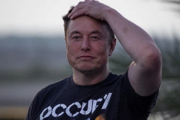 எலான் மாஸ்க் செய்த நற்செயல் - ஆனால் ஆபாச படத்துக்கு அடிமையான கிராம மக்கள்