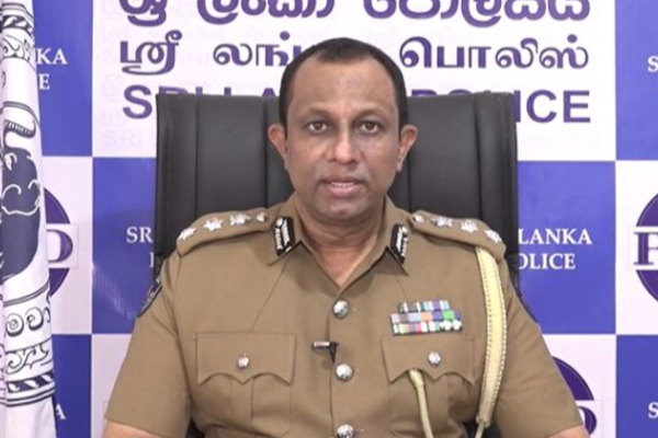 வெளிநாடு செல்ல கட்டுநாயக்க வந்தவர் தப்பியோட்டம் | Who Came To Katunayake To Go Abroad Fled