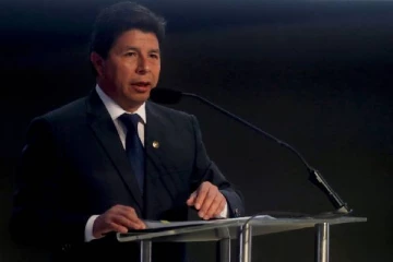 ஆட்சியை கலைக்க எடுத்த முடிவு... நாட்டின் ஜனாதிபதியை கைது செய்த பொலிஸ்