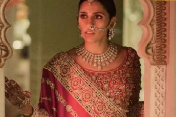 மருமகளுக்கு ரூ.451 கோடி மதிப்பில் வைர நெக்லஸை வழங்கிய நீடா அம்பானி