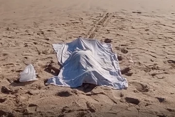 காத்தான்குடி கடற்கரையில் ஆண் ஒருவரின் சடலம் மீட்பு