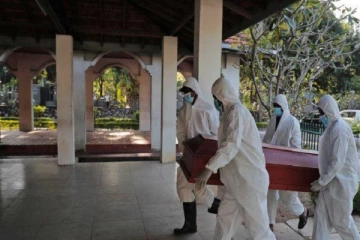 கோவிட் தொற்றால் 19 வயது யுவதி உயிரிழப்பு