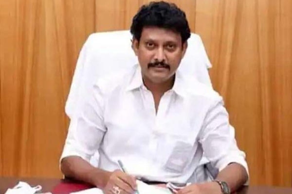 பாடத்திட்டங்களை குறைக்க வேண்டிய அவசியமில்லை அமைச்சர் அன்பில் மகேஷ் திட்டவட்டம் - தமிழ்நாடு