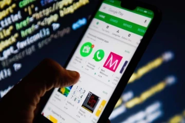 இந்த 37 ஆப்ஸ்கள் இருந்தால் உடனே டெலிட் செய்யவும்.. எச்சரிக்கை விடுக்கும் கூகுள் நிறுவனம்